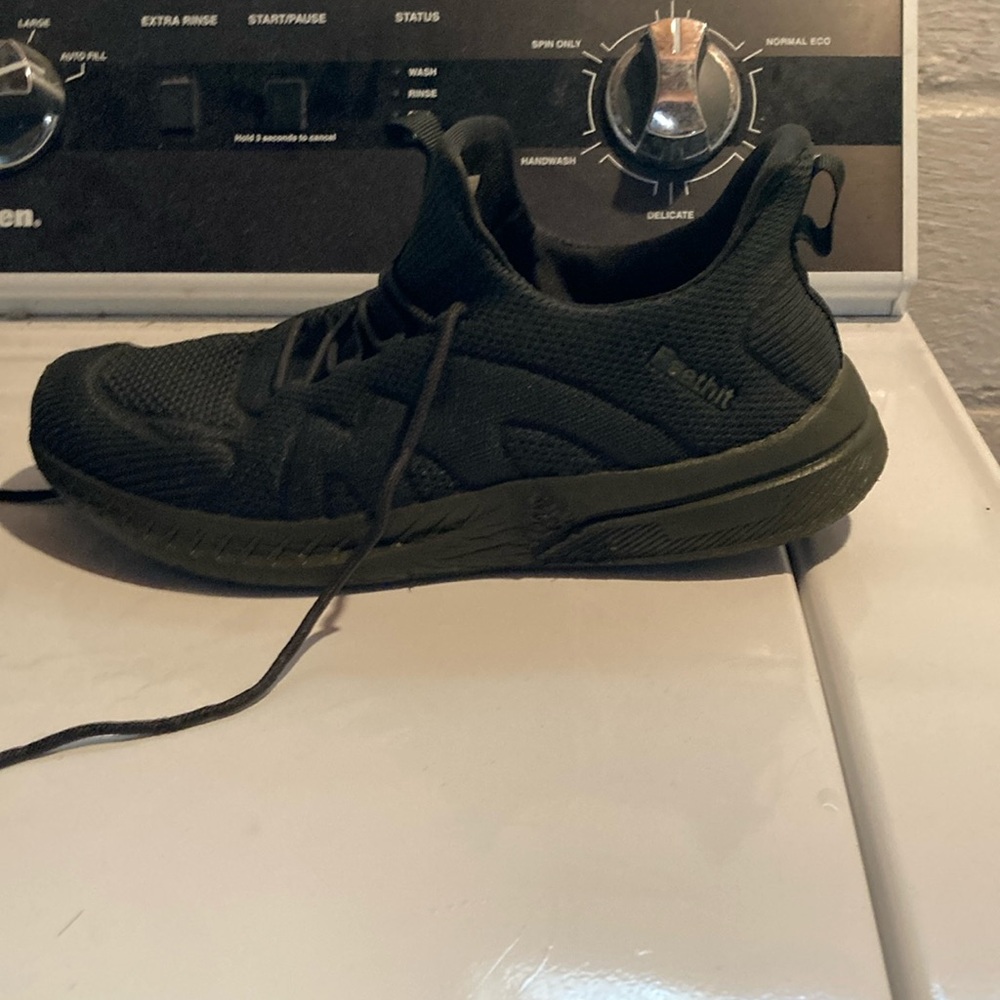 Feethit men’s size 10 shoes